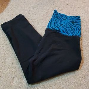 Pink Victorias Secret Yoga Crop Pants
